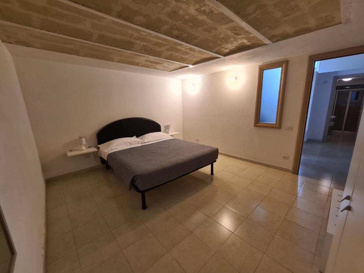 La Casa Del Nonno Villa Matera Bagian luar foto