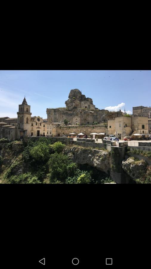La Casa Del Nonno Villa Matera Bagian luar foto